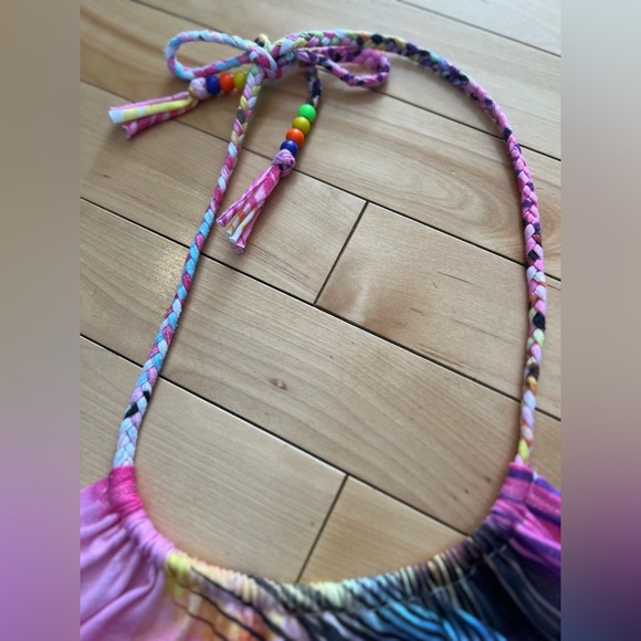 Colorful Tropical Print Halter Top - Picture 2 of 3